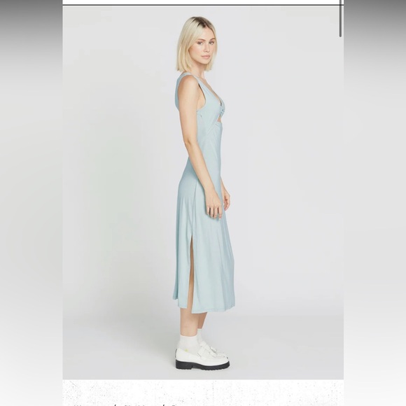 Misty lux dress ๐ cutout spandex cute - Picture 5 of 8